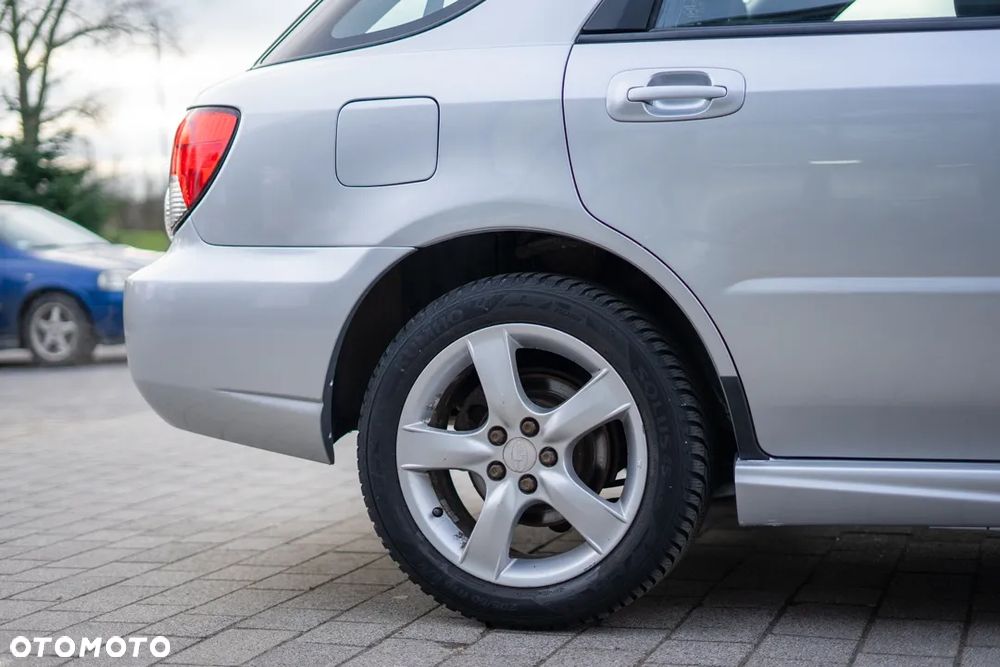 Subaru Impreza SW 2.0 RC - 21