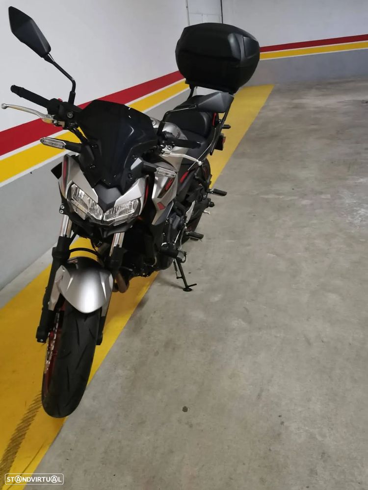 Kawasaki Z 650 - 11