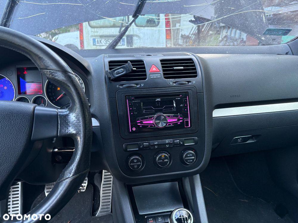 Volkswagen Golf 2.0 TSI GTI - 32