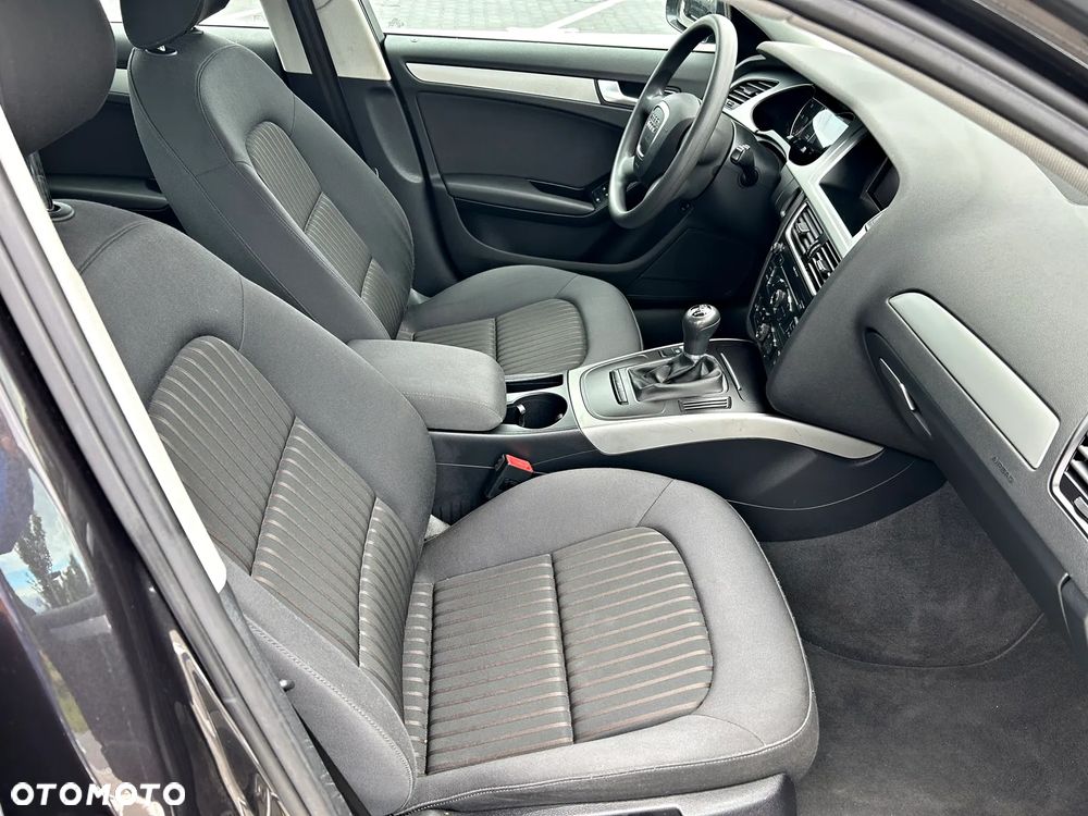 Audi A4 Limousine 2.0 TDI - 12