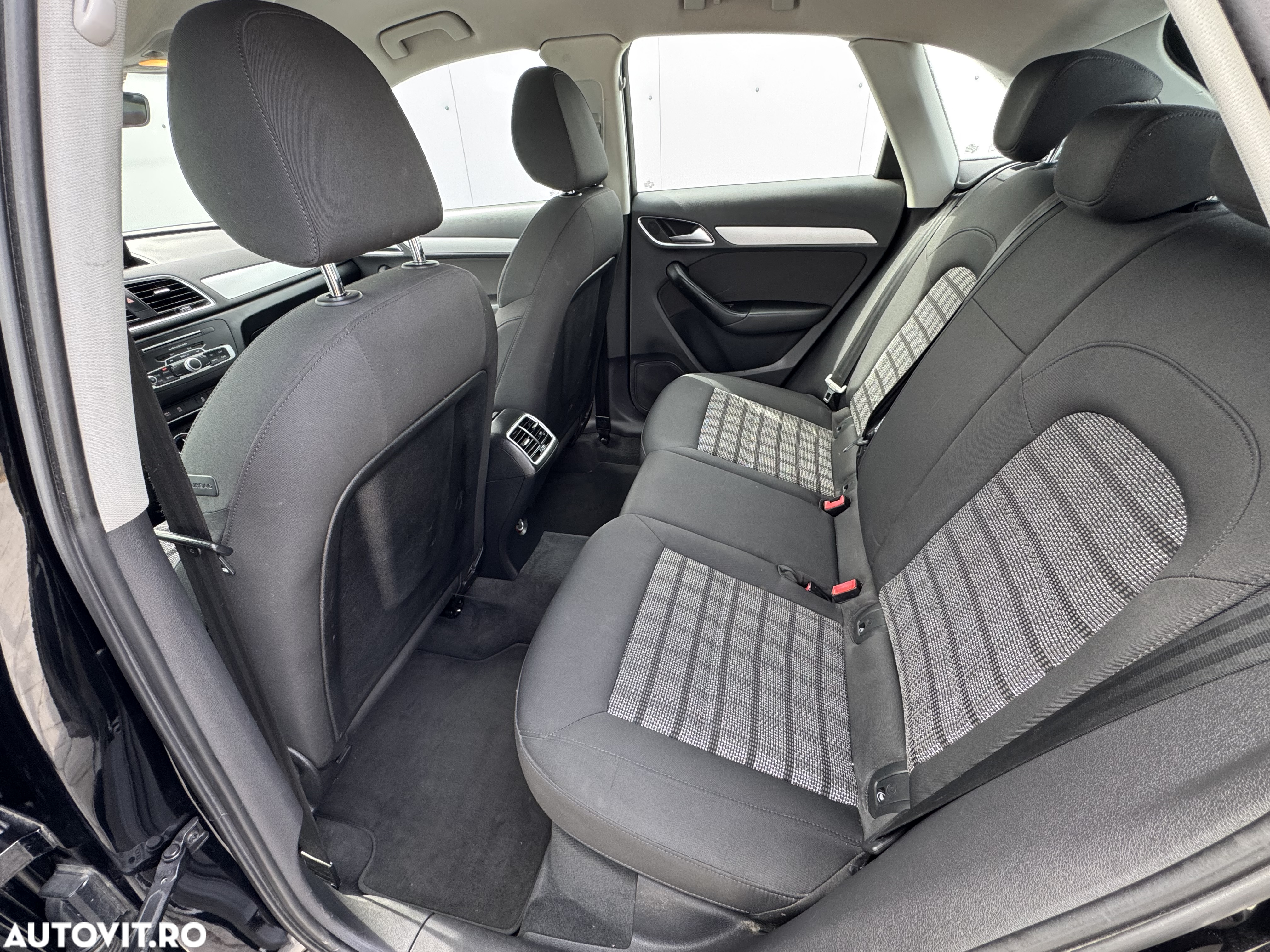 Audi Q3 2.0 TDI Design - 8