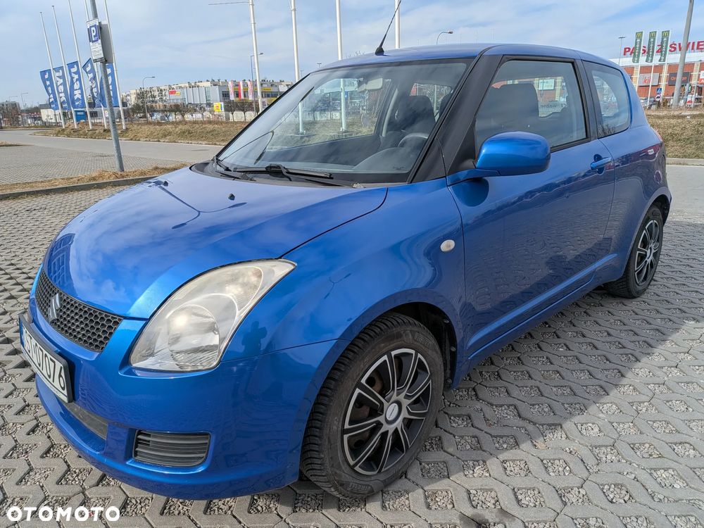 Suzuki Swift 1.3 Sakura - 3