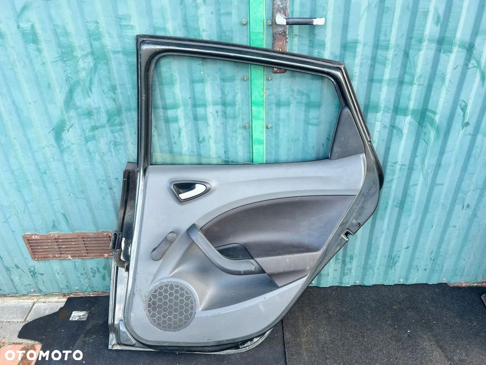 Drzwi TYLNE PRAWE prawy tył SEAT IBIZA 4 IV 6J kod lakieru: LW7Z - 6