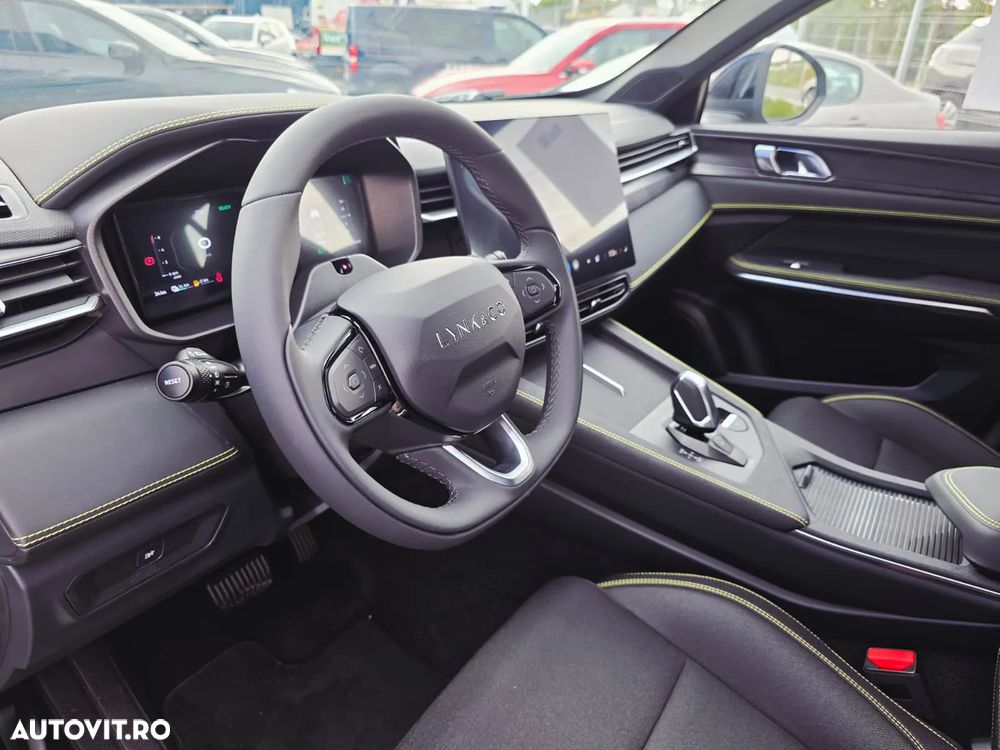 Lynk&Co 01 - 18