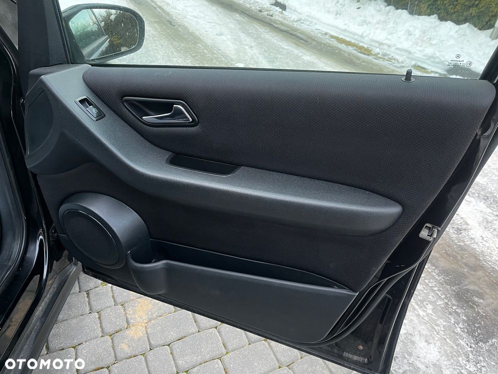 Mercedes-Benz Klasa A 150 Avantgarde Edition 10 - 19