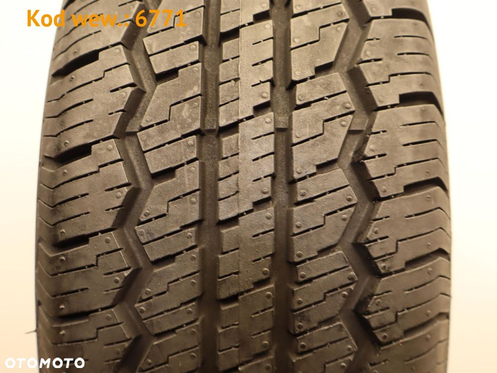 Hankook RA07 - 215/70 R15 - 2