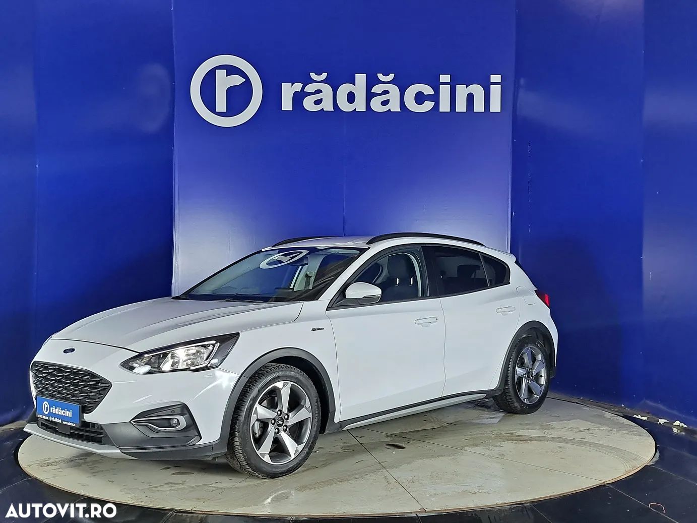 Ford Focus - 1