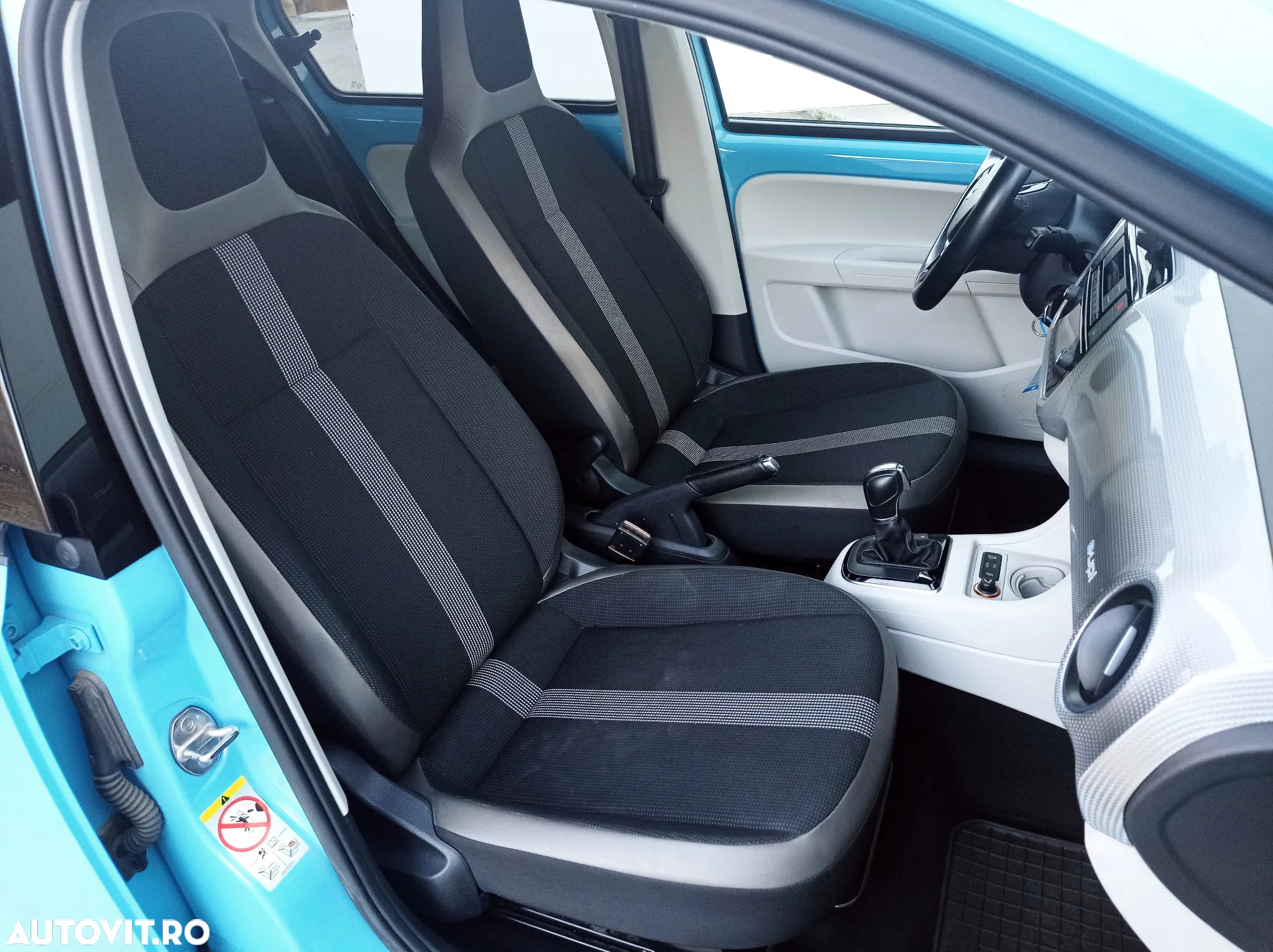 Volkswagen up! e-up! - 19