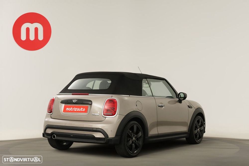 MINI Cabrio - 8