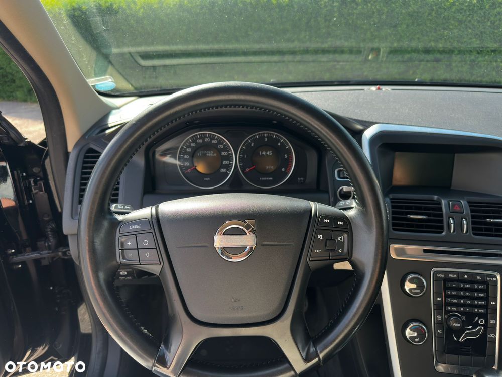 Volvo XC 60 D3 Momentum - 7