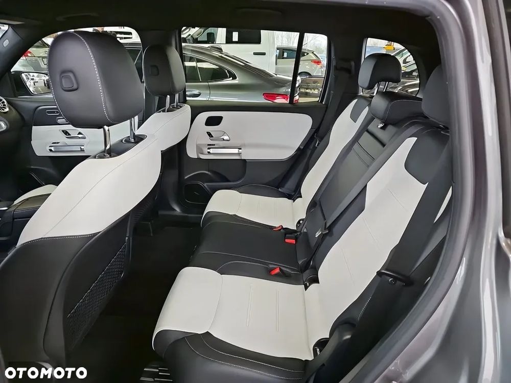 Mercedes-Benz GLB AMG 35 4Matic AMG Speedshift DCT 8G - 11