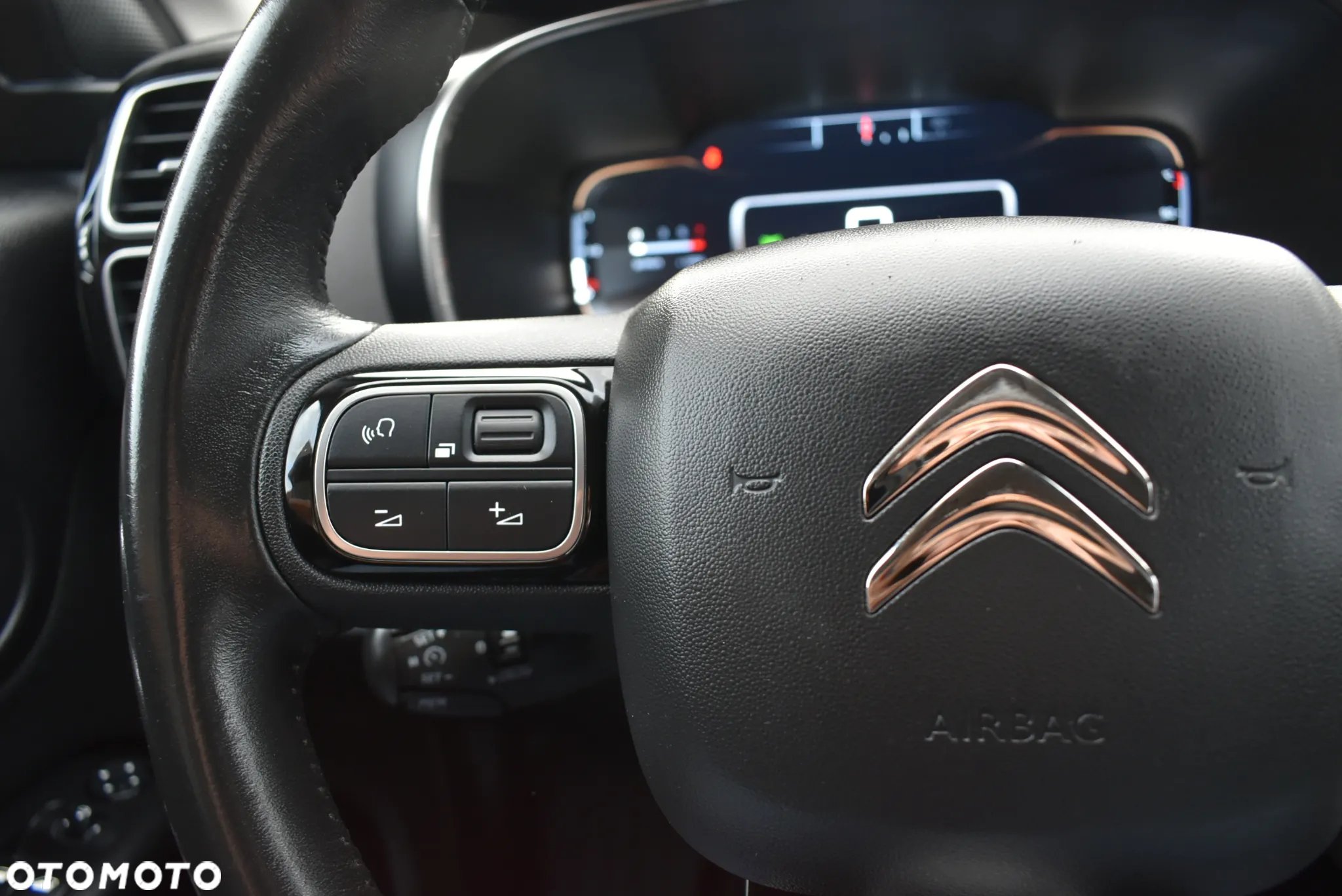 Citroën C5 Aircross 1.5 BlueHDi Shine - 24