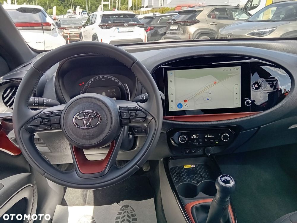 Toyota Aygo X - 11