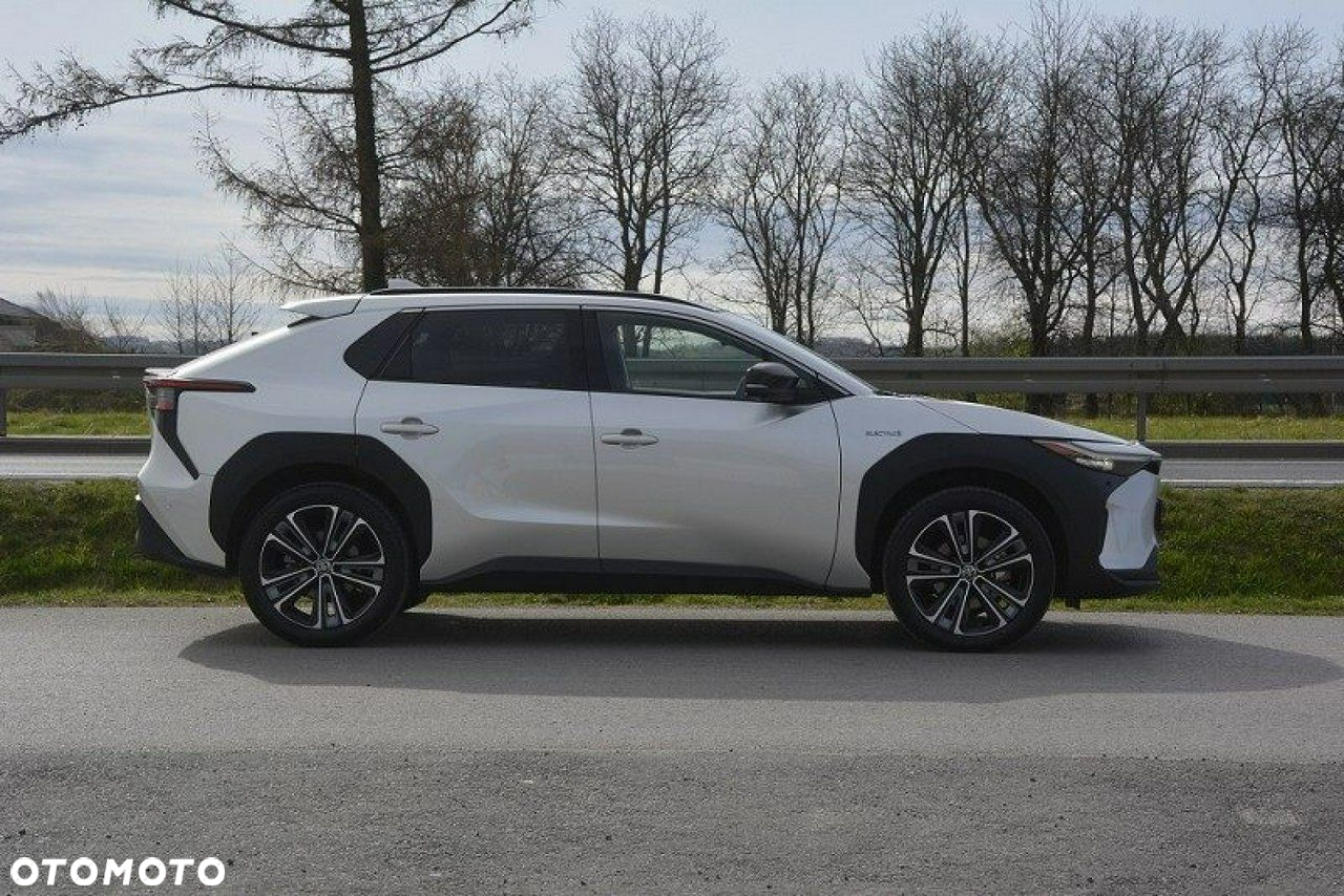 Toyota bZ4X 71.4kWh Prestige - 8