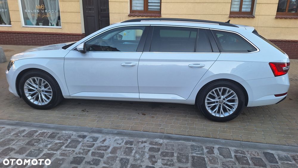 Skoda Superb 1.6 TDI Style - 10