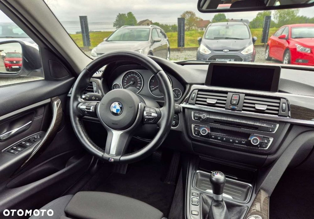 BMW Seria 3 - 11