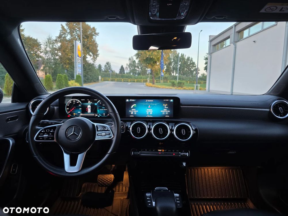 Mercedes-Benz CLA 200 d 8G-DCT Progressive - 19