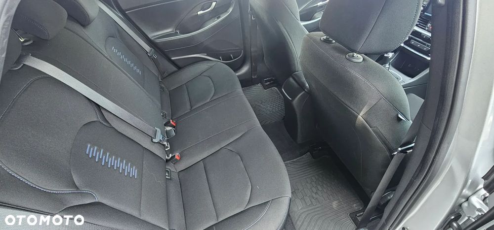 Hyundai i30 1.4 GO - 16