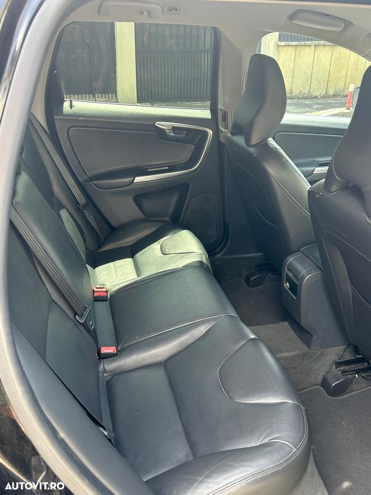 Volvo XC 60 D3 Geartronic Momentum - 7