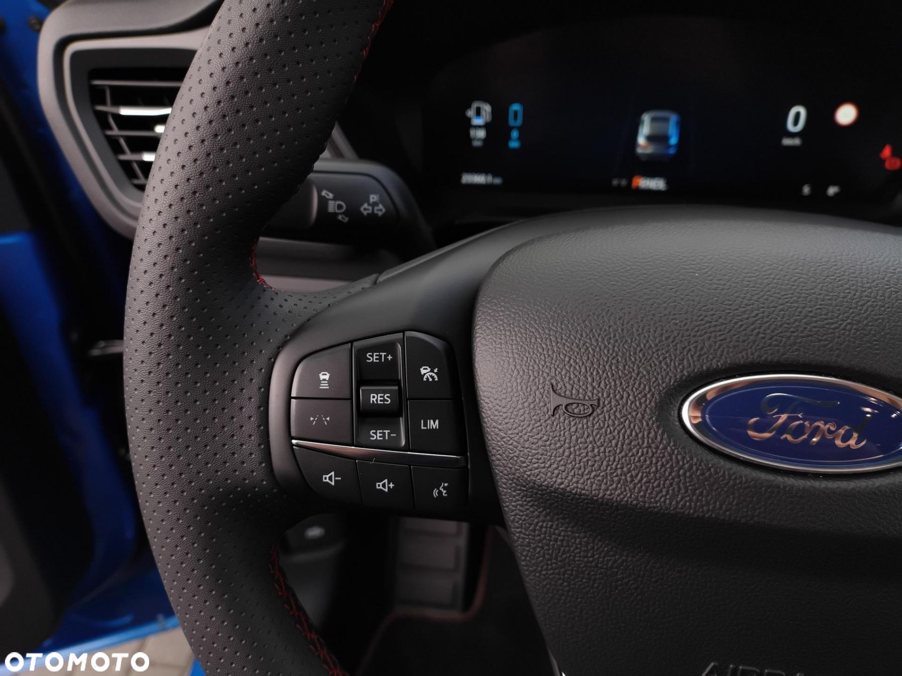 Ford Kuga 2.5P PHEV FWD ST-Line X eCVT - 13