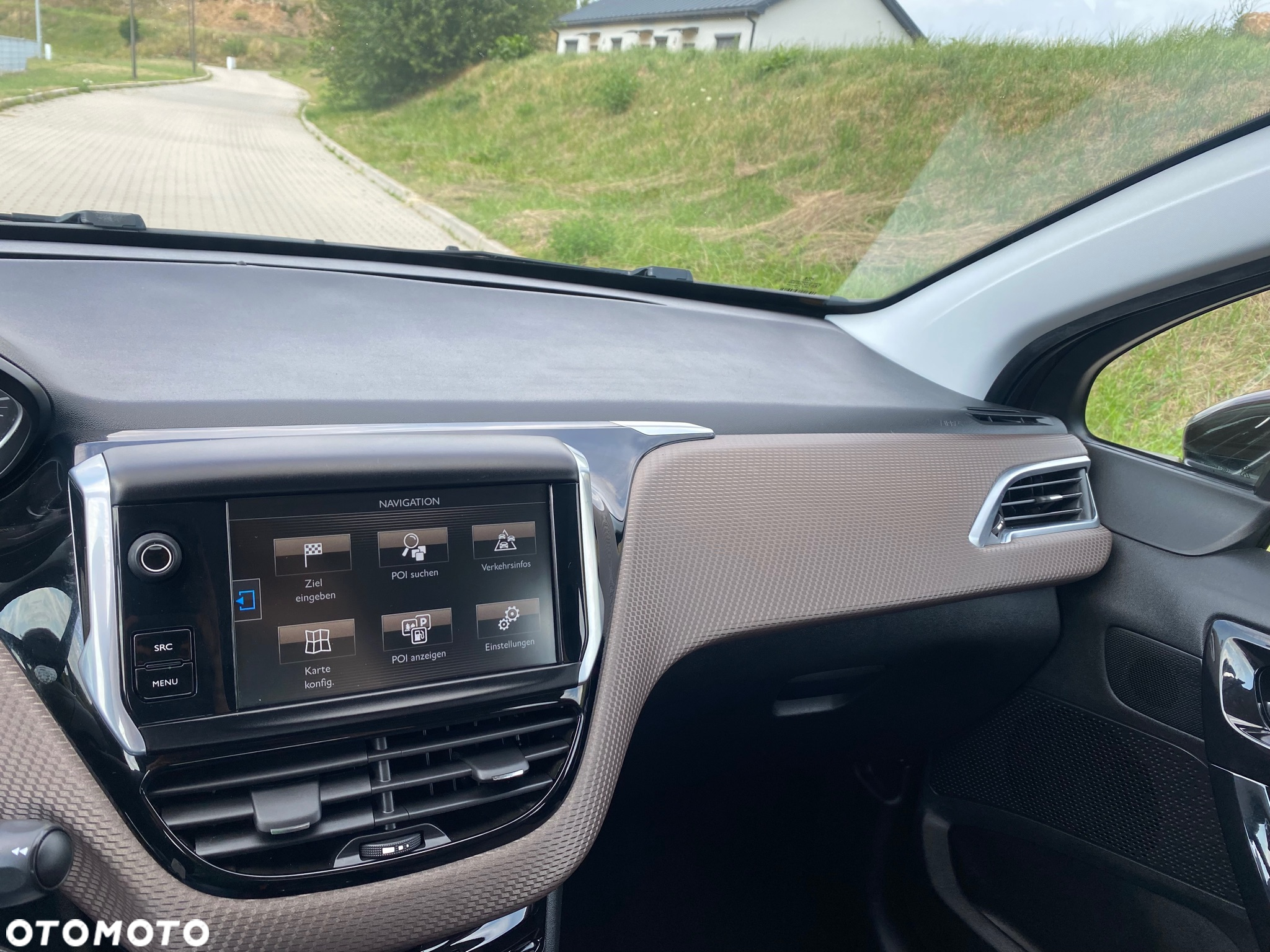 Peugeot 2008 PureTech 110 Stop&Start Black Edition - 31