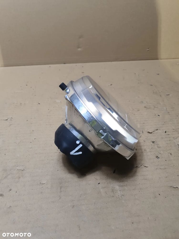 Yamaha bws 125 2010r Reflektor lampa przód przednia - 7
