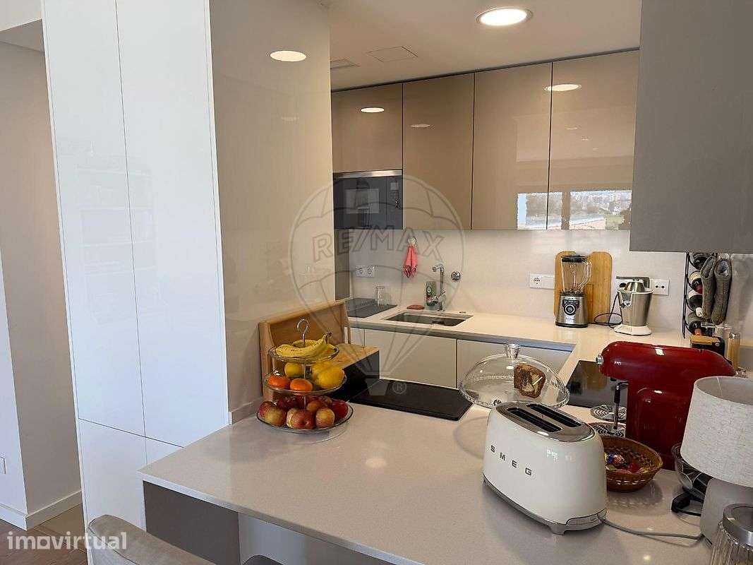 Apartamento T1 para arrendamento - Grande imagem: 5/14