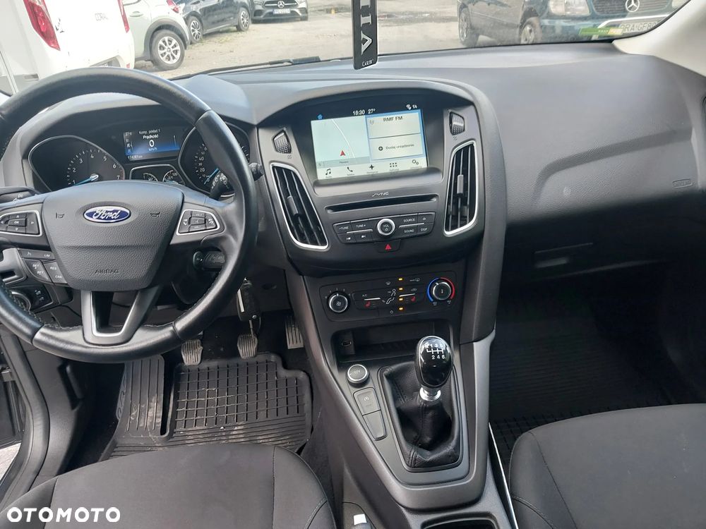 Ford Focus 1.0 EcoBoost Start-Stopp-System ST-LINE STYLE - 13