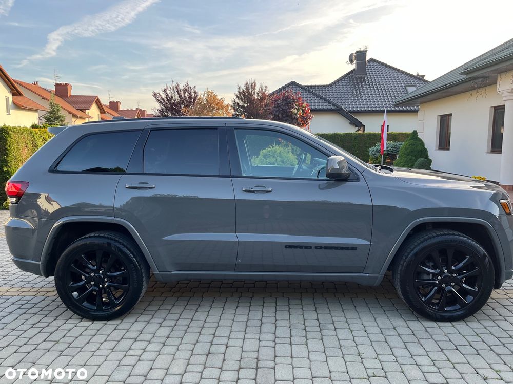 Jeep Grand Cherokee 3.6 V6 Laredo - 3