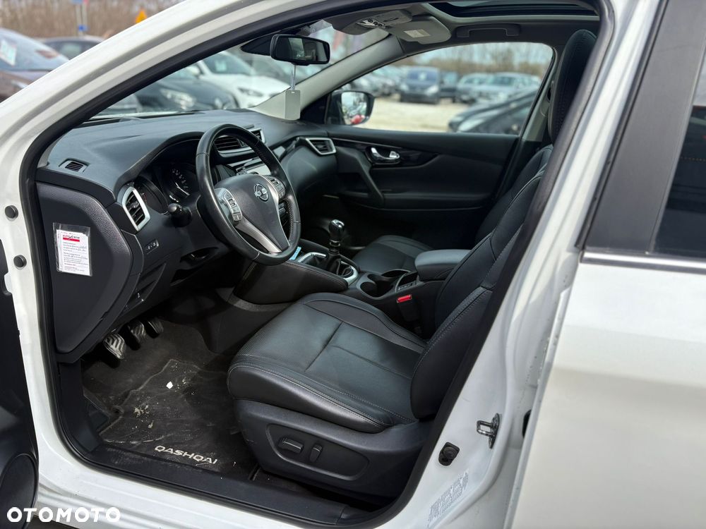 Nissan Qashqai 1.5 dCi N-WAY - 20