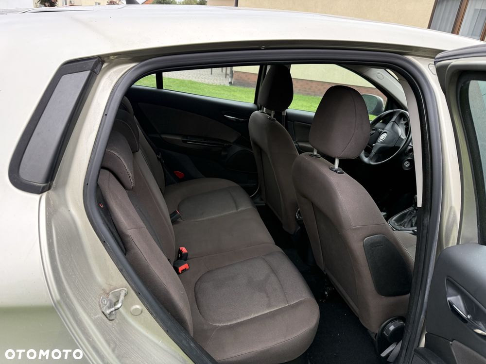 Fiat Bravo - 5