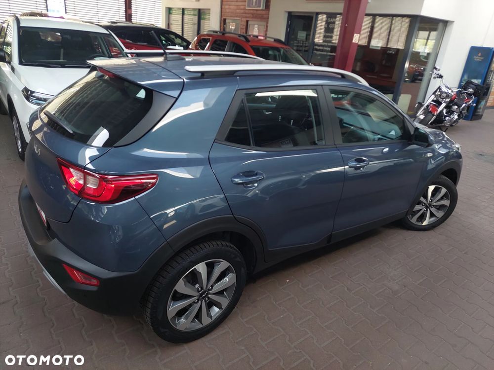 Kia Stonic - 24
