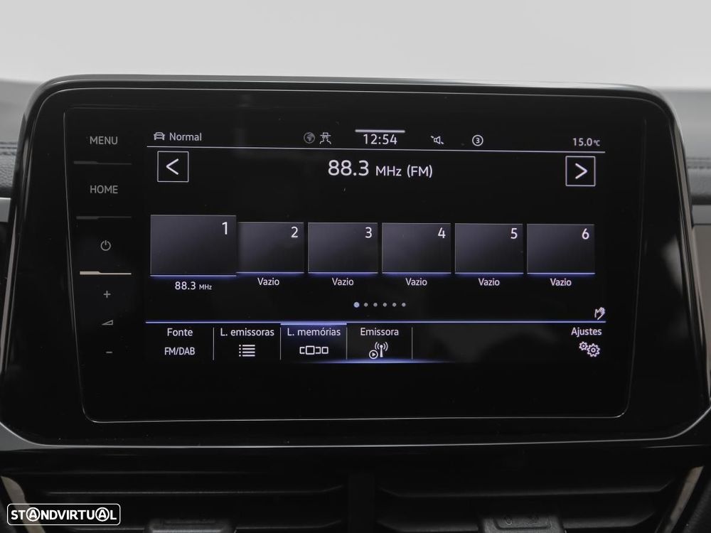 VW T-Roc 1.5 TSI R-Line DSG - 25