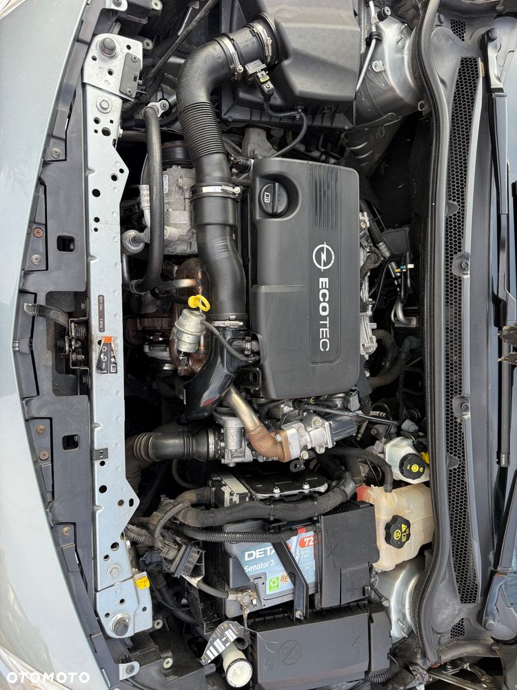 Opel Astra 1.7 CDTI DPF 150 Jahre - 24