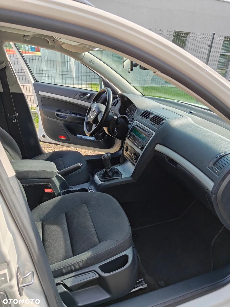Skoda Octavia 1.6 TDI DPF FAMILY - 18