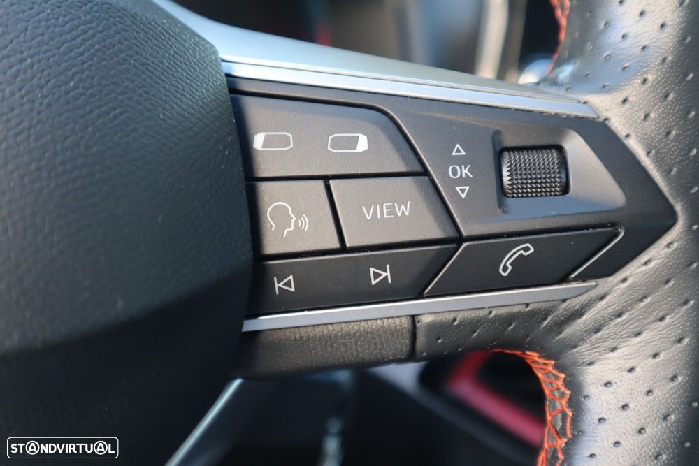 SEAT Arona 1.0 TSI FR - 29