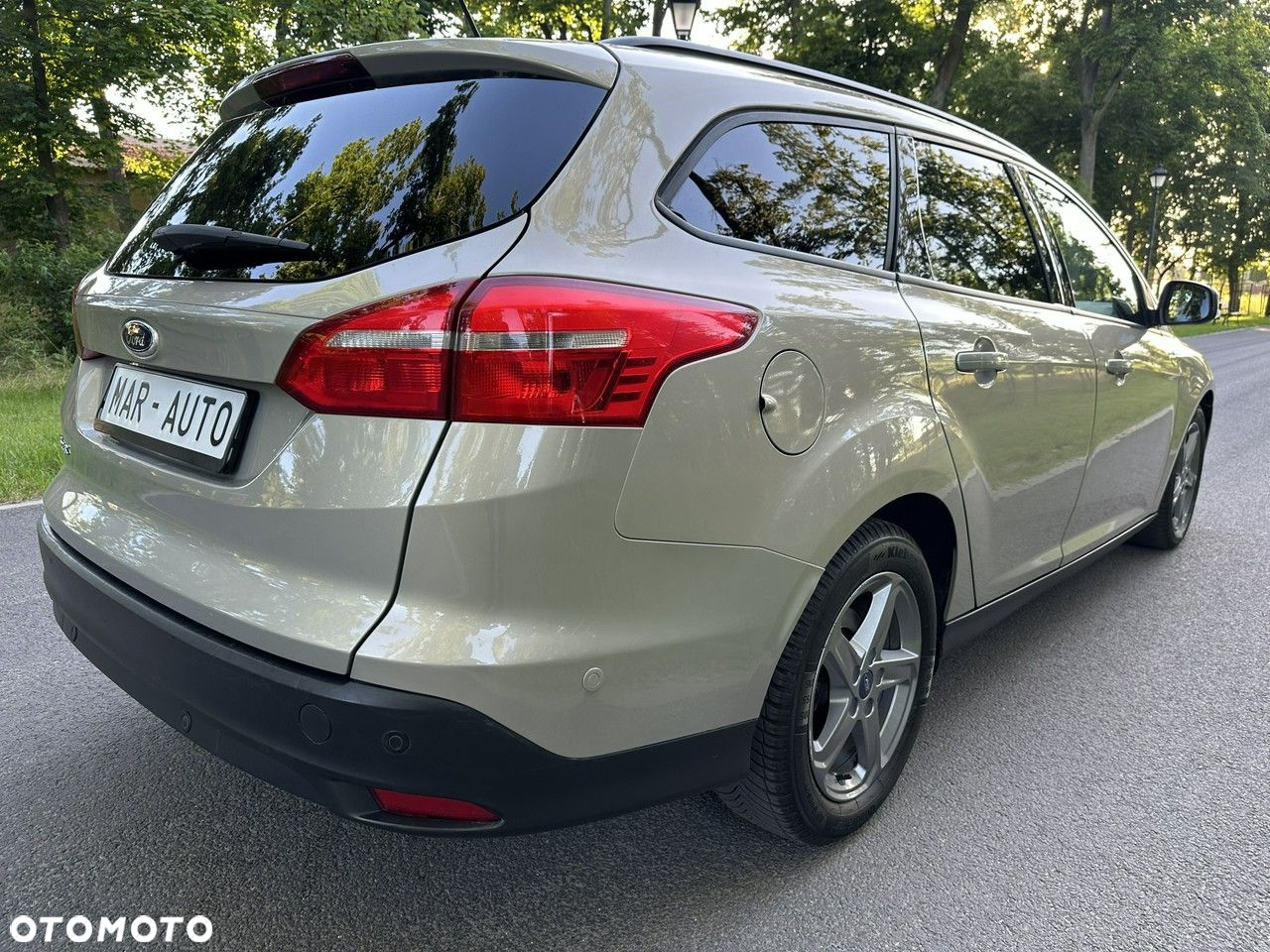 Ford Focus - 9