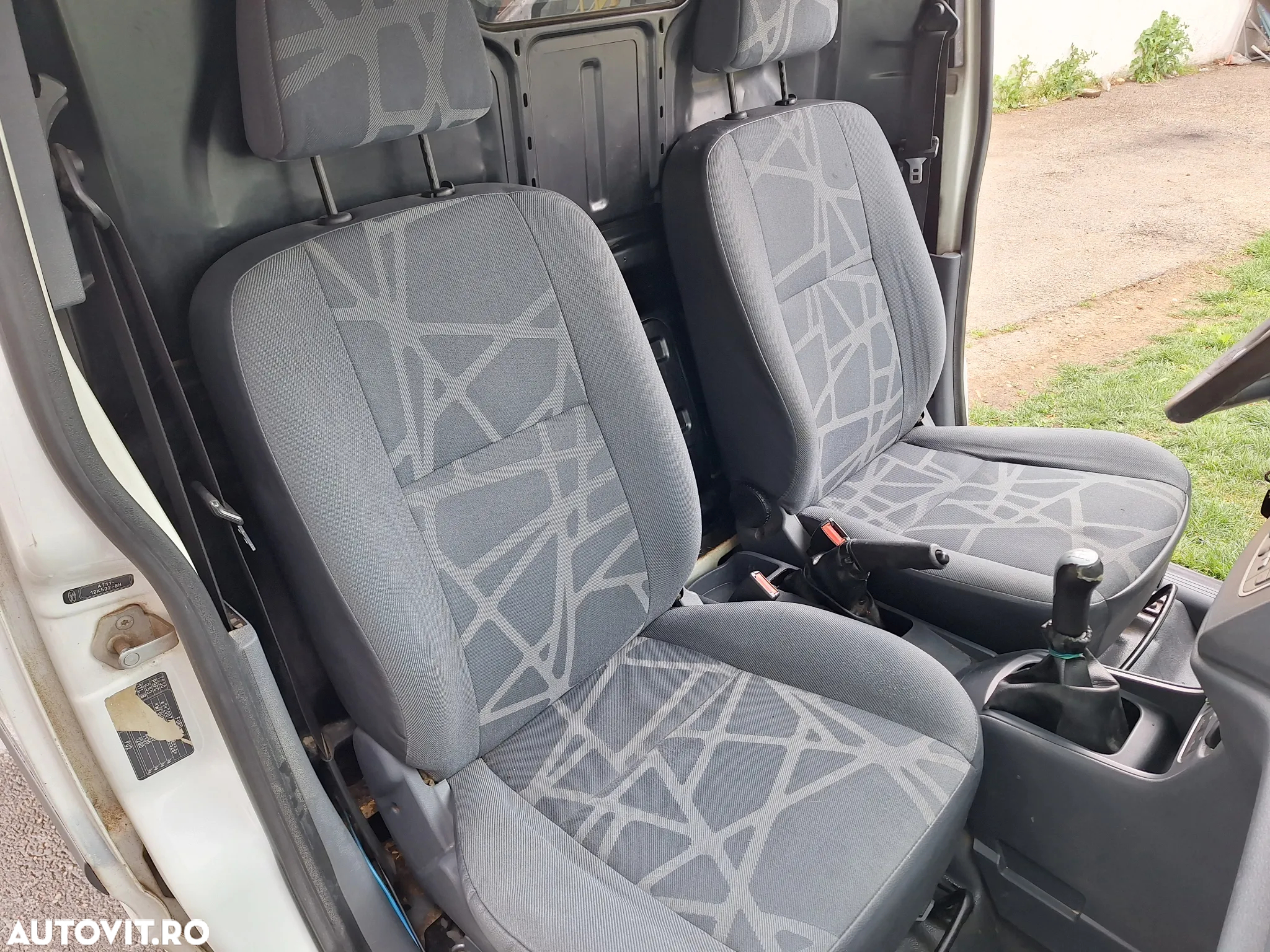 Ford Transit Connect H2 - 14
