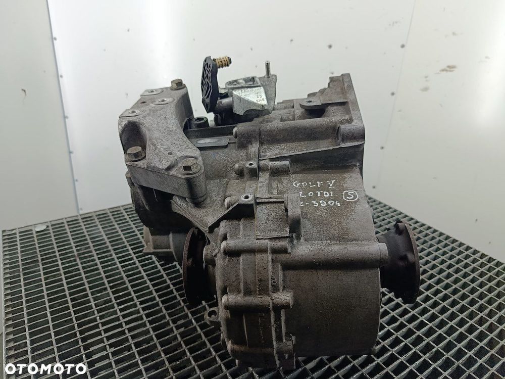 SKRZYNIA BIEGÓW MANUALNA 6 VW GOLF V KDN 2.0 TDI 140KM - 4
