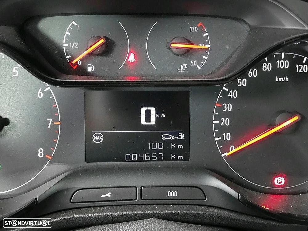 Opel Crossland 1.5 D Business - 11