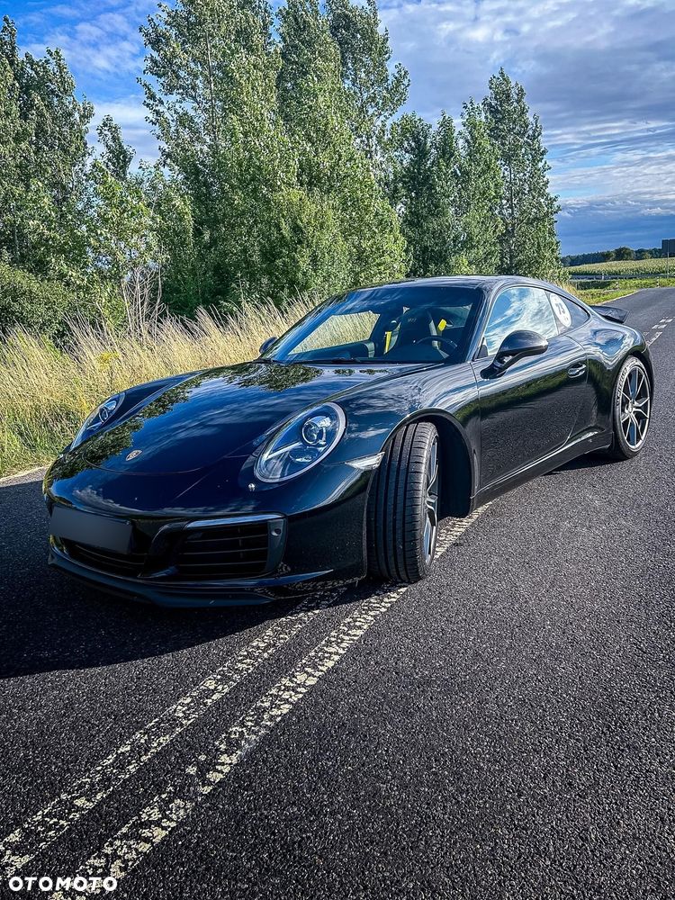 Porsche 911 Carrera T PDK - 13