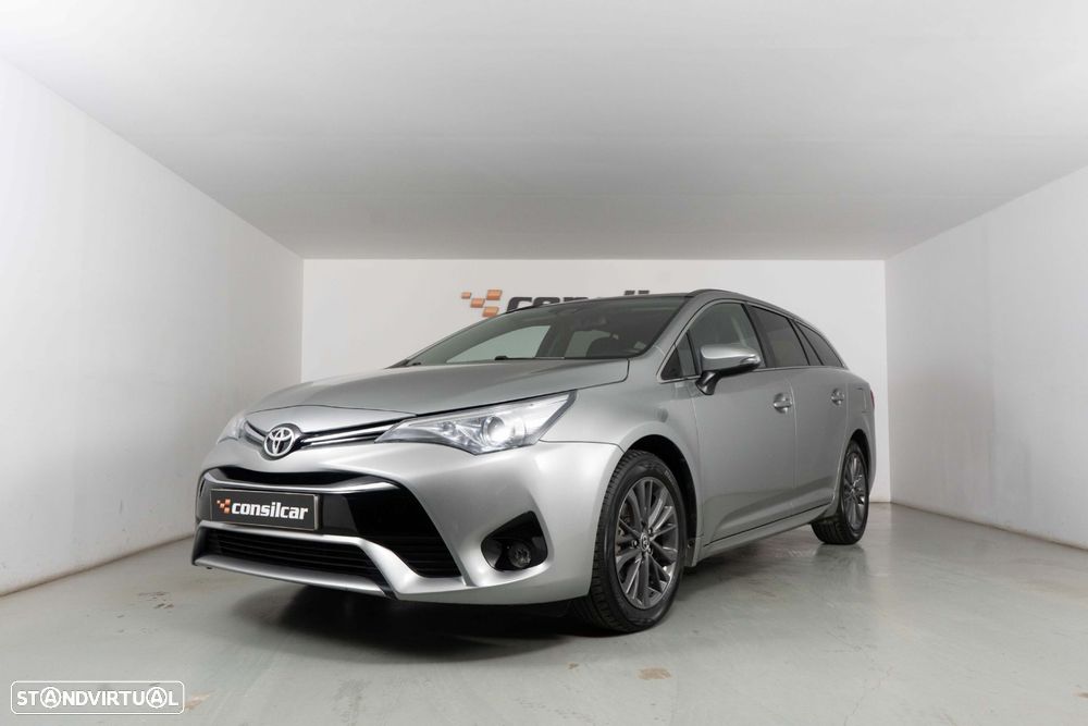Toyota Avensis Touring Sports 1.6 D-4D Luxury+GPS - 8