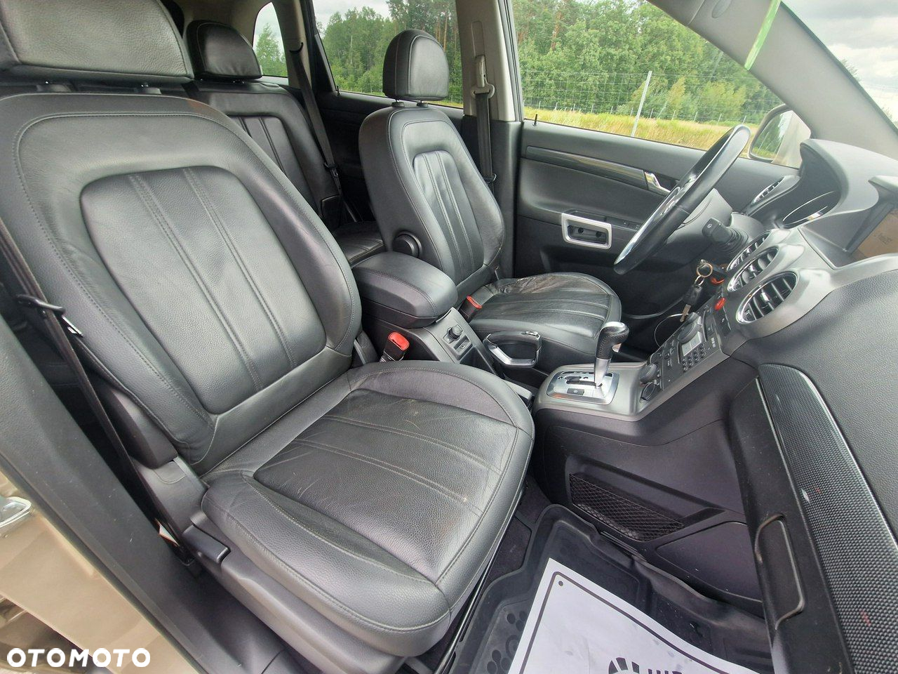 Opel Antara - 10