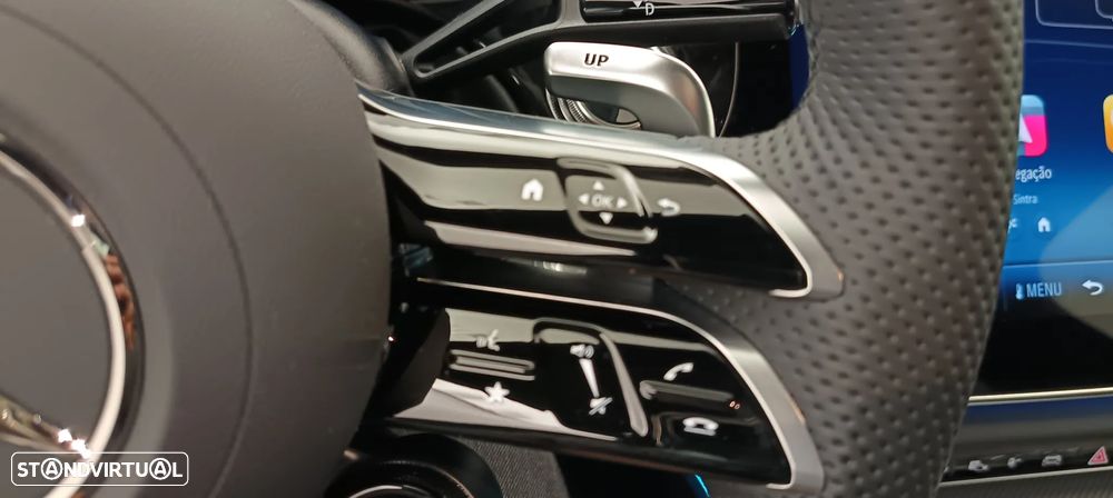 Mercedes-Benz E 53 AMG Hybrid 4Matic+ - 23