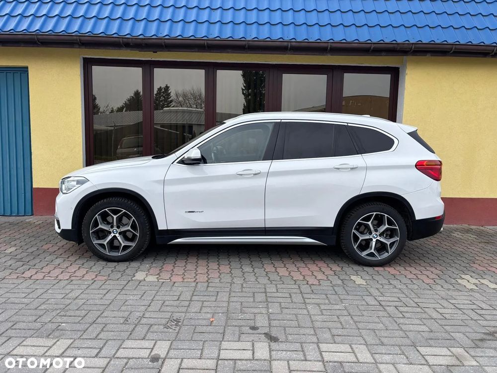 BMW X1 xDrive25i xLine - 7