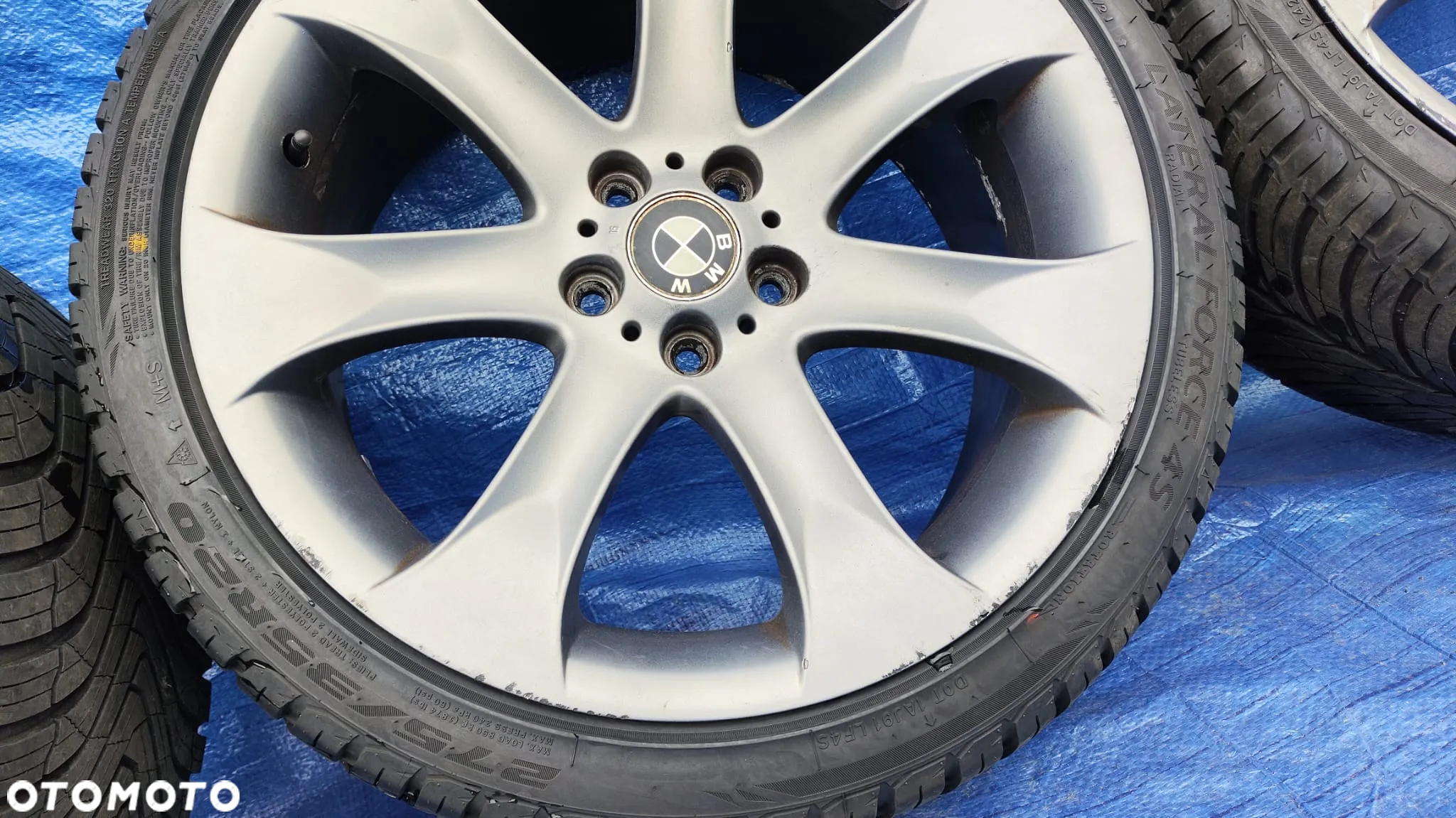 KOŁA FELGI ORYGINALNE STYLING 168 20 CALI 6766068 6766069 9.5J IS45 10.5J IS30 OPONY WIELOSEZONOWE 2024R JAK NOWE UNIGRIP LATERAL FORCE 4S 275/35R20 GRIPMA SUPERGRIP A/S 315/35R20 BMW X5 E53 - 8