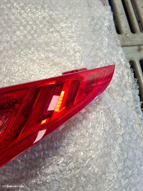 Farolim Direito Do Painel Lanterna Tras Stop Drt Porsche 911 (991)  99 - 6