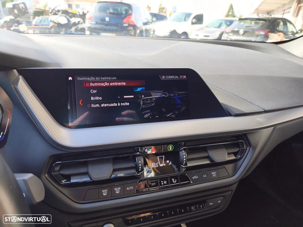BMW 116 d Pack Desportivo M - 18