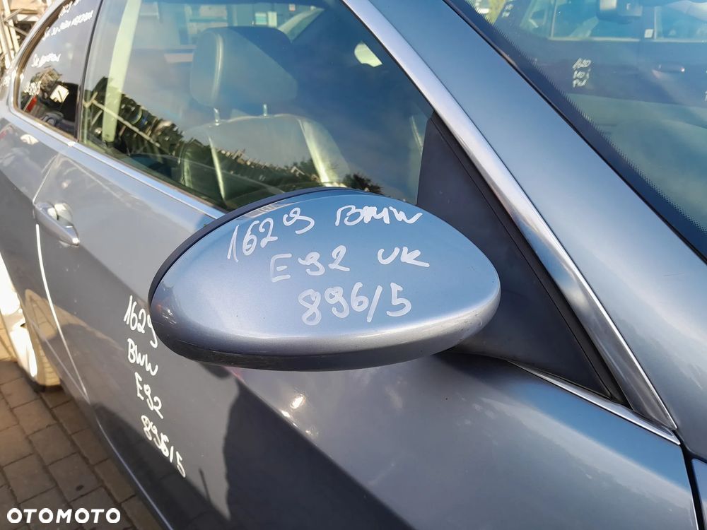 BMW E92 LUSTERKO PRAWE PRZEDNIE PRAWY PRZÓD KOLOR: 896/5 UK - 1