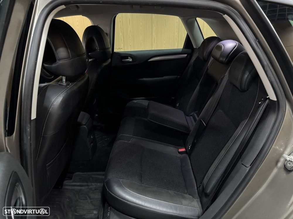 Citroën C4 1.6 BlueHDi Shine EAT6 - 27